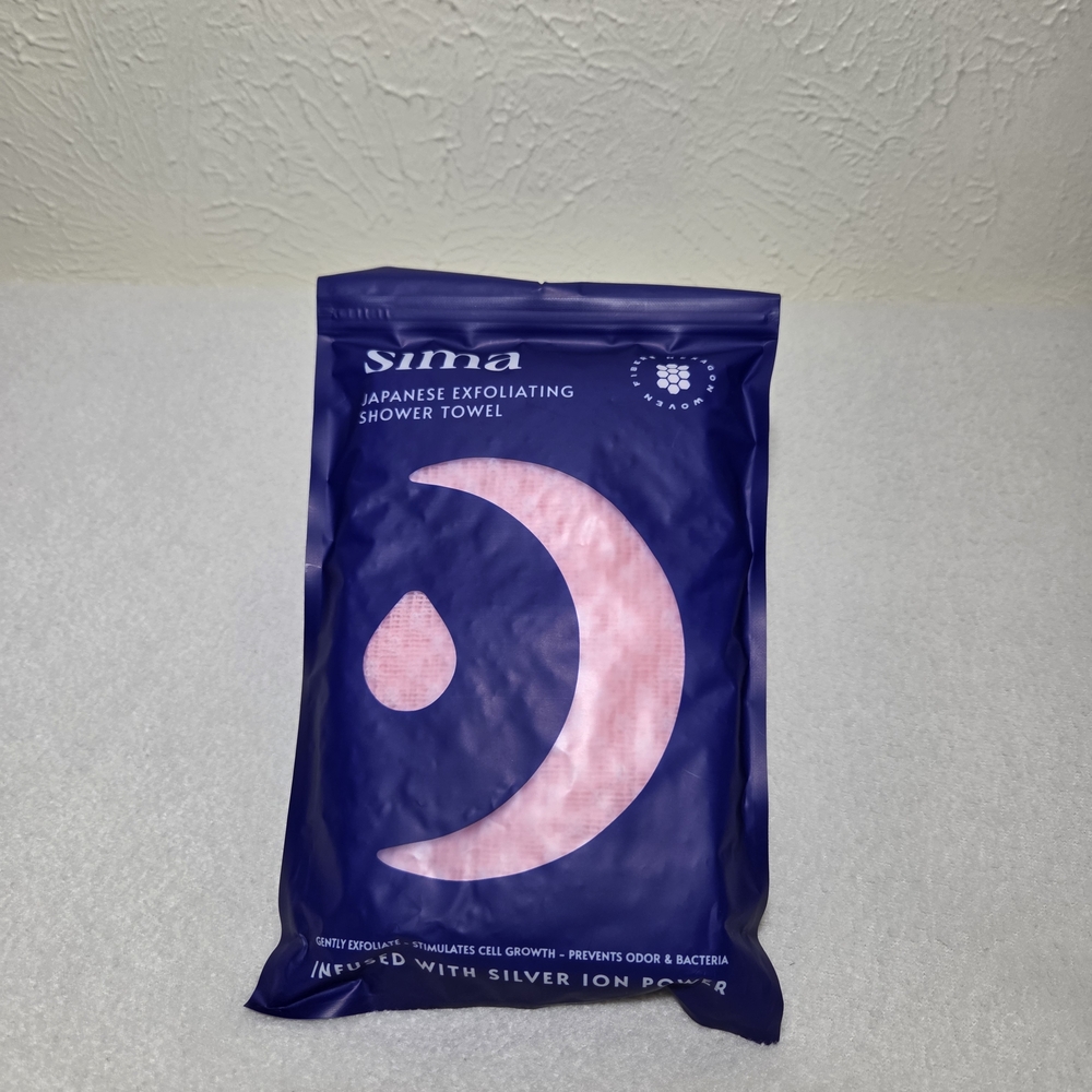 Sima Exfoliating Shower Towel in Blue and Pink